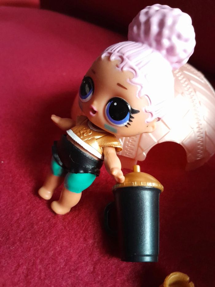 Poupée lol C5 - photo numéro 4