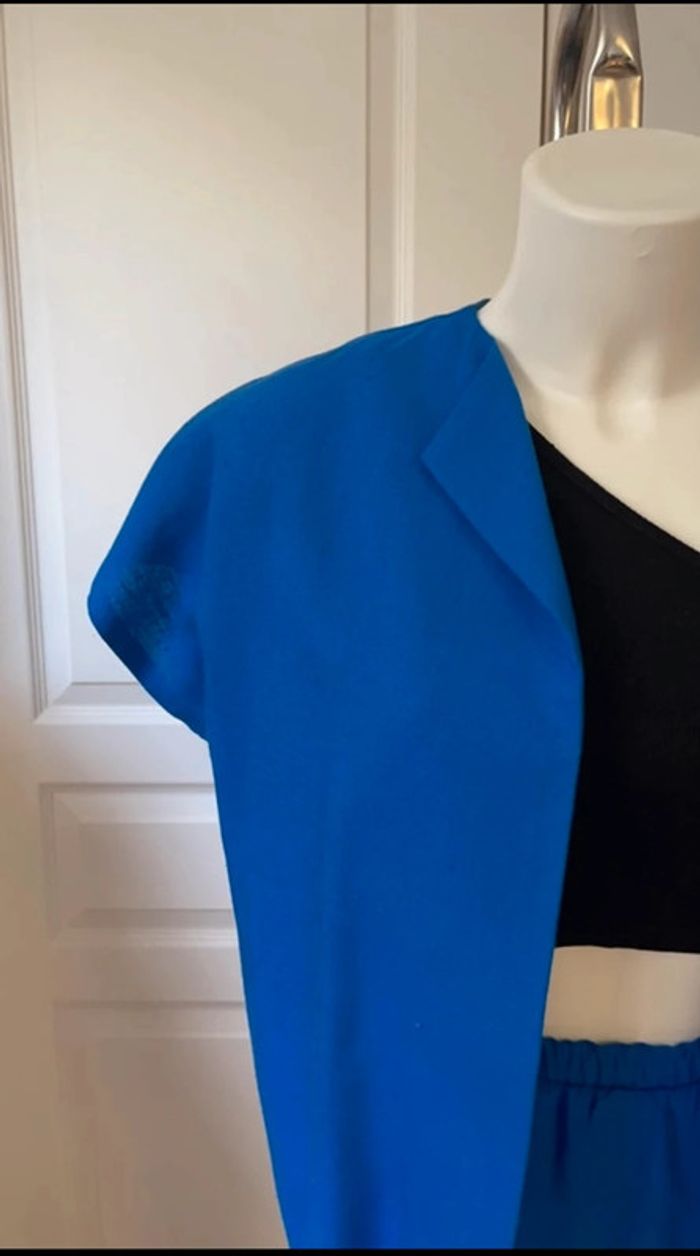 Ensemble bleu - photo numéro 3