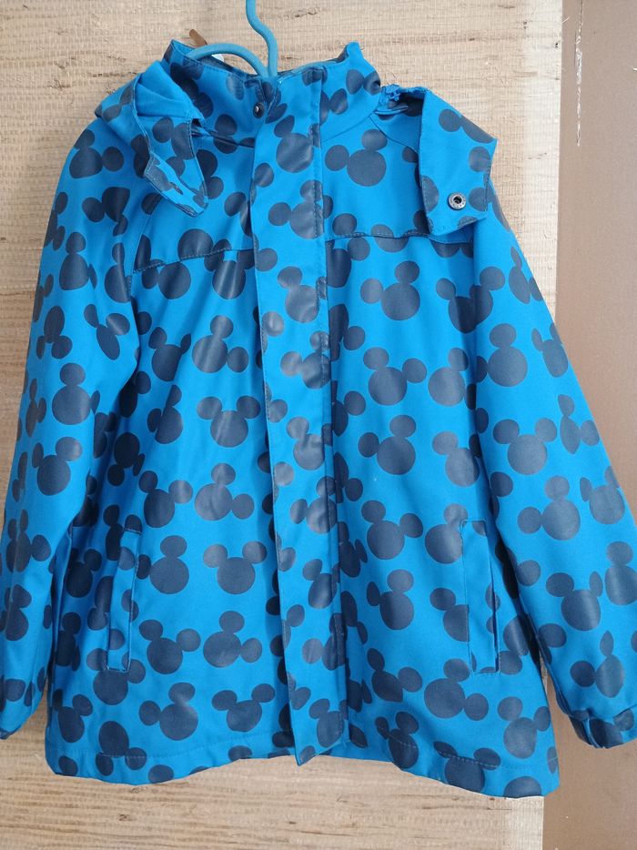 Veste de pluie taille 5 ans - photo numéro 4