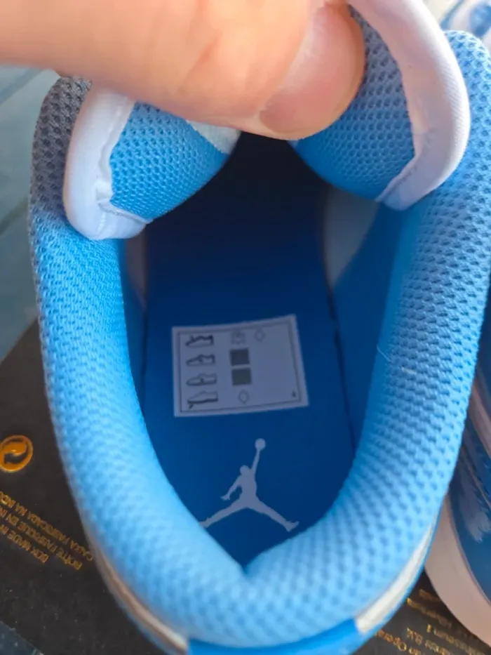 Nike air Jordan 1 low femme taille 40 neuves - photo numéro 7