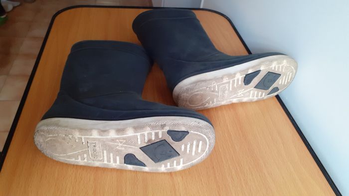 Bottes de pluie pointure 30 - photo numéro 5