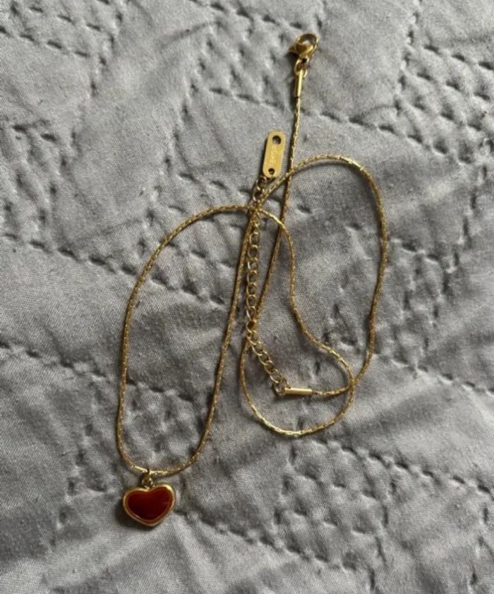 collier doré pendentif cœur rouge - photo numéro 2