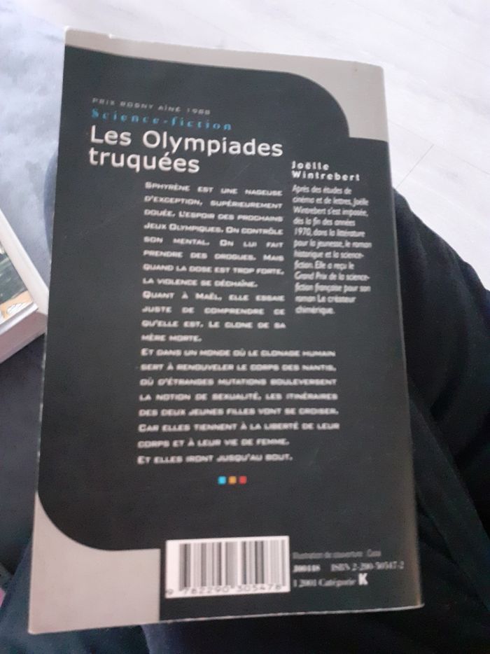 Roman les olympiades truquées de Joelle Wintrebert - photo numéro 2