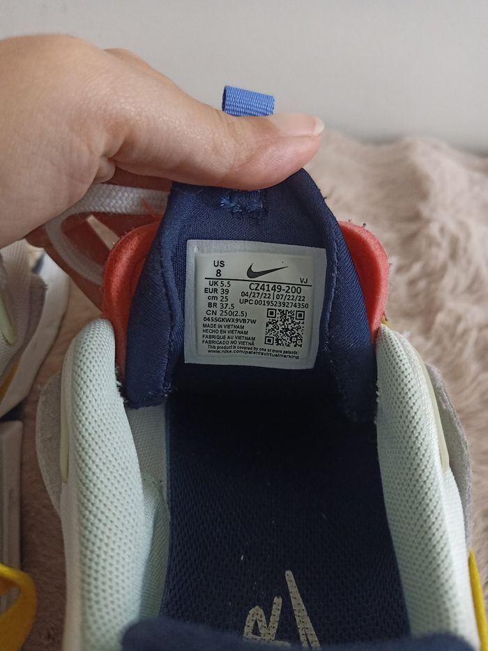 Baskets Nike air - photo numéro 2