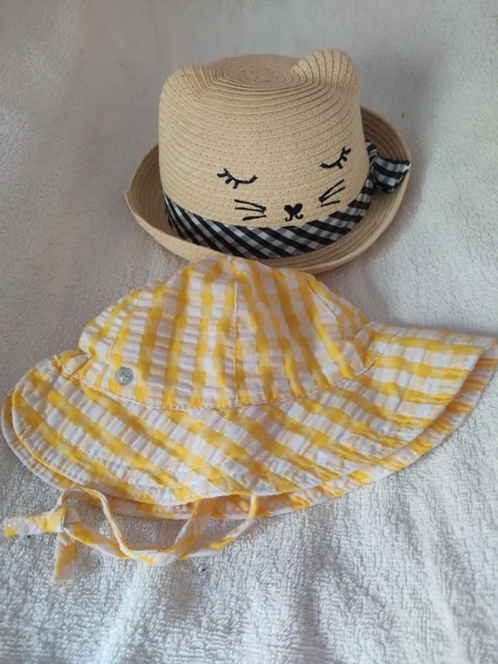 Lot chapeau et bob été