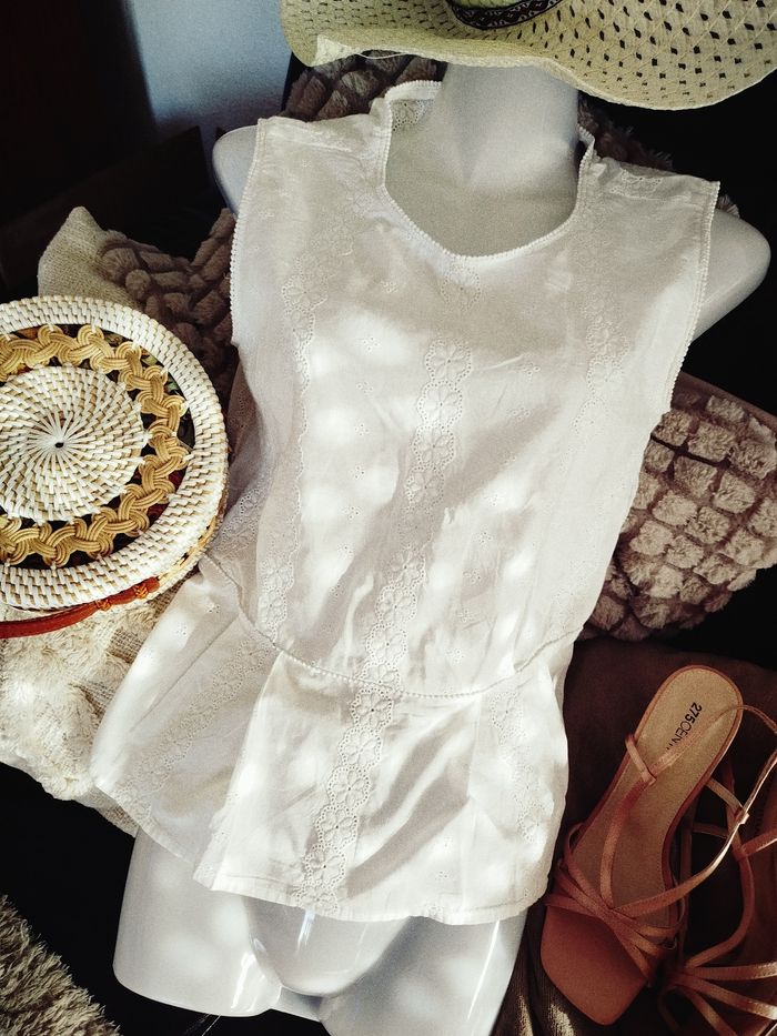Haut broderie anglaise Comptoir des Cotonniers lo - photo numéro 10