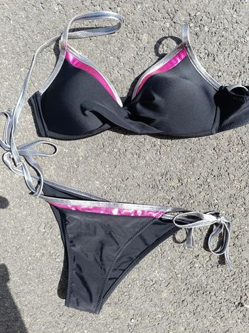 Maillot de bain coque taille S bas échancré