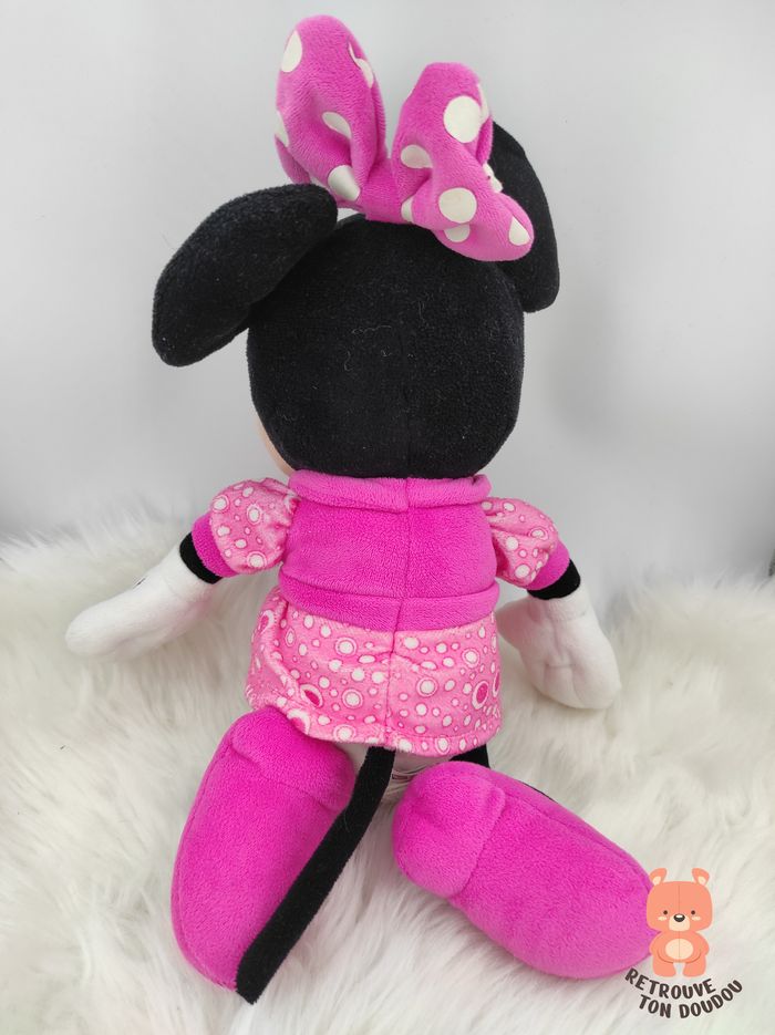 Peluche Minnie Sonore IMC Toys 35 cm - photo numéro 2