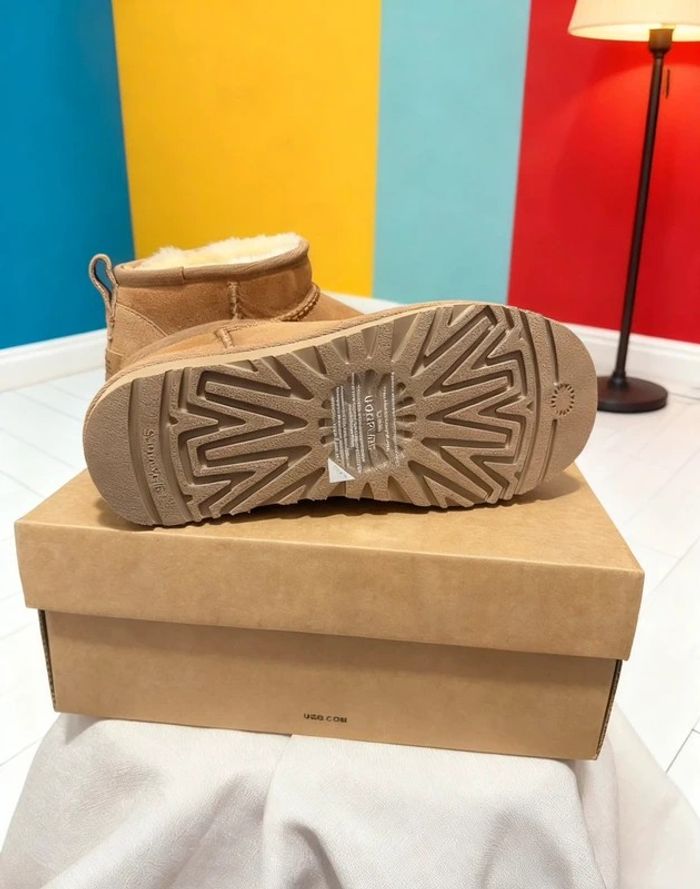 Ugg Classic Mini Taille 40 - photo numéro 5