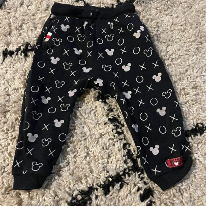 Lit 4 pantalons bébé - photo numéro 2