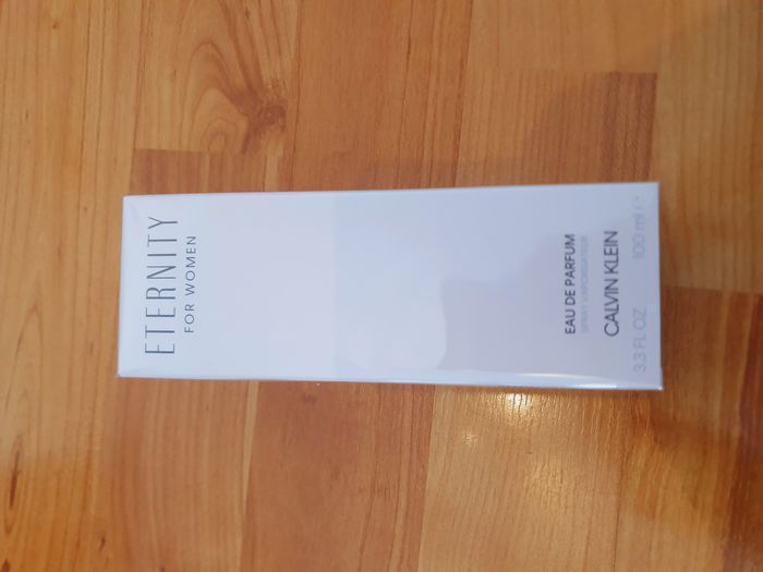 Eau de Parfum "CALVIN KLEIN ETERNITY FOR WOMEN" 100 ml neuf sous blister. - photo numéro 2