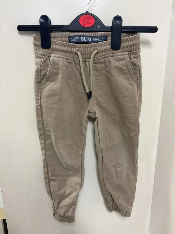 Pantalon cargo