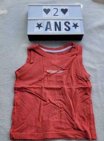 Debardeur Marcel Tee shirt sans manche rouge In extenso 2 ans