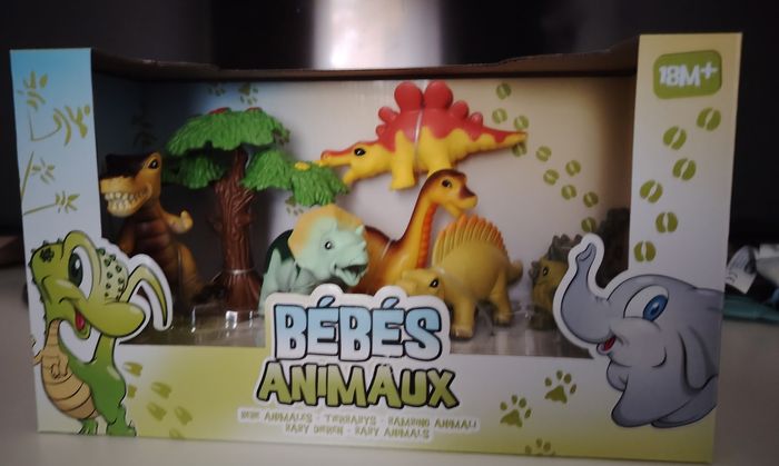 Dinosaures figurines bebe 18 mois+ neuf