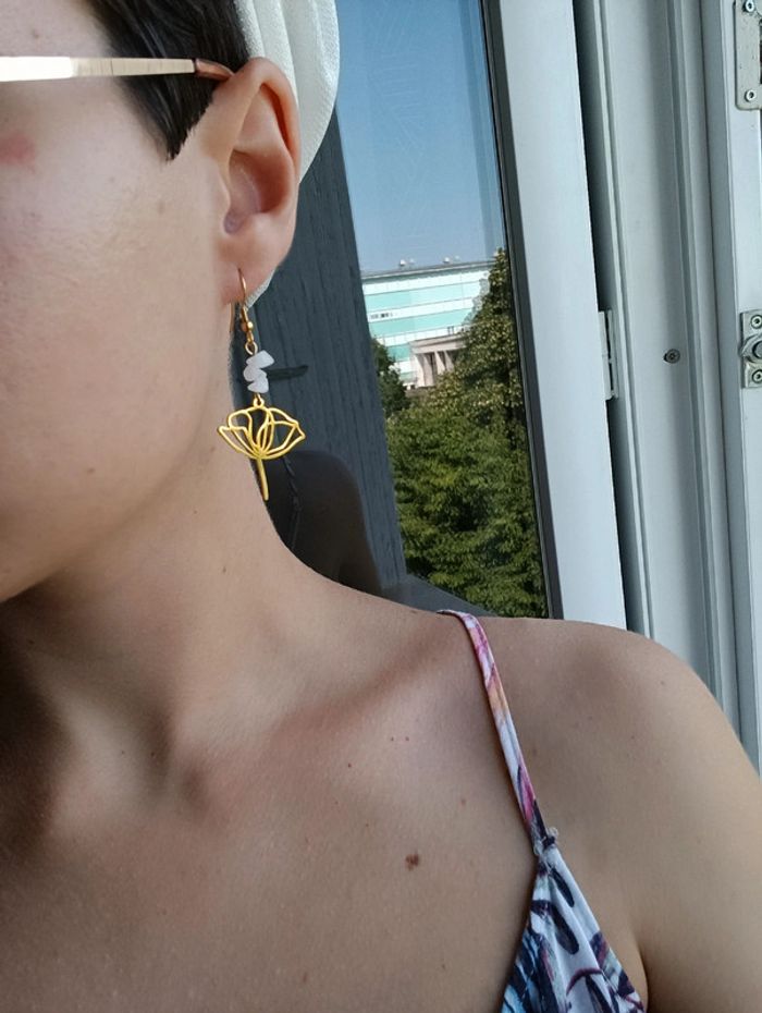 Jolies boucles acier inoxydable et quartz - photo numéro 3