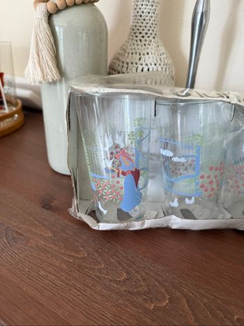 6 verres la dames aux colombes - Vintage