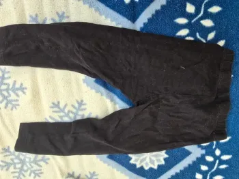 Pantacourt de la marque kiabi en taille 6 ans très bon état