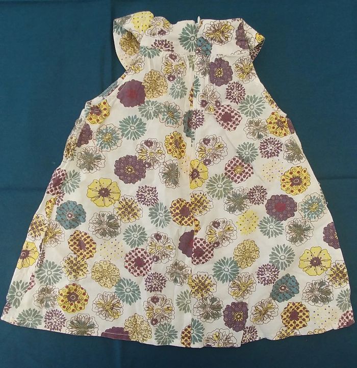 Robe 12 mois - photo numéro 2