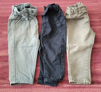 Lot 3 pantalons 12M