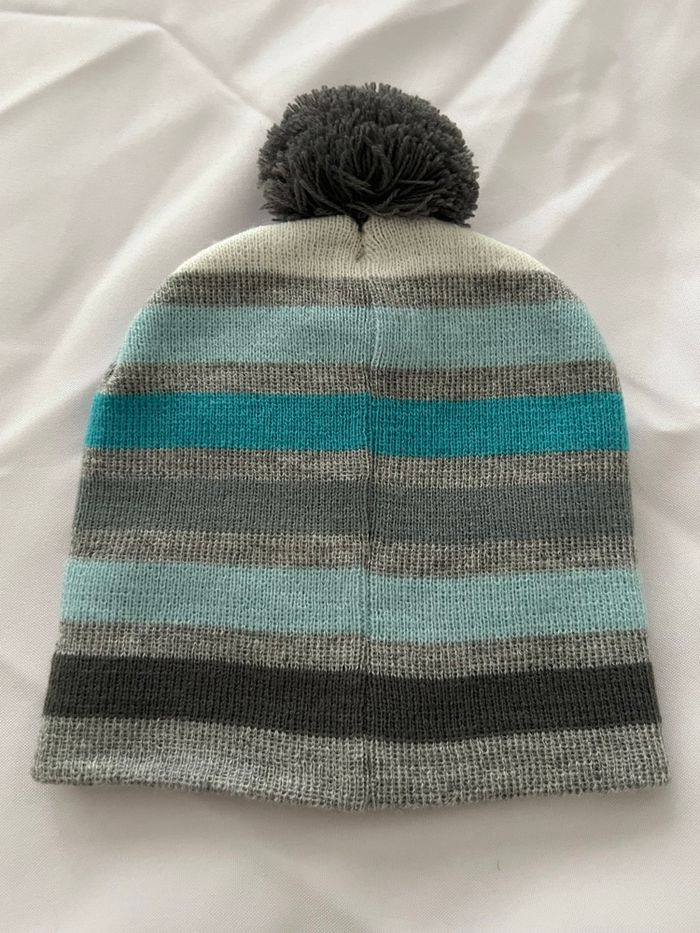 Bonnet - photo numéro 3