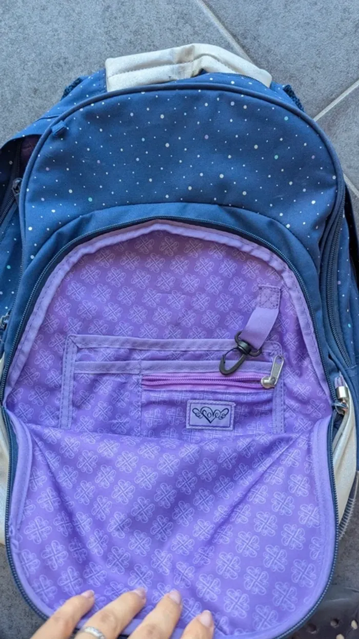 Cartable fille primaire très bon état - photo numéro 5