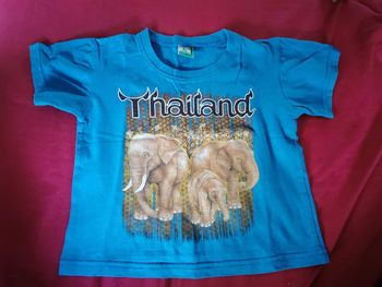 Tee shirt tailand