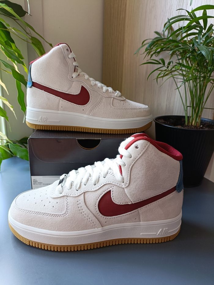 Nike Air Force 1 Sculpt "Grey Suede" taille 36
