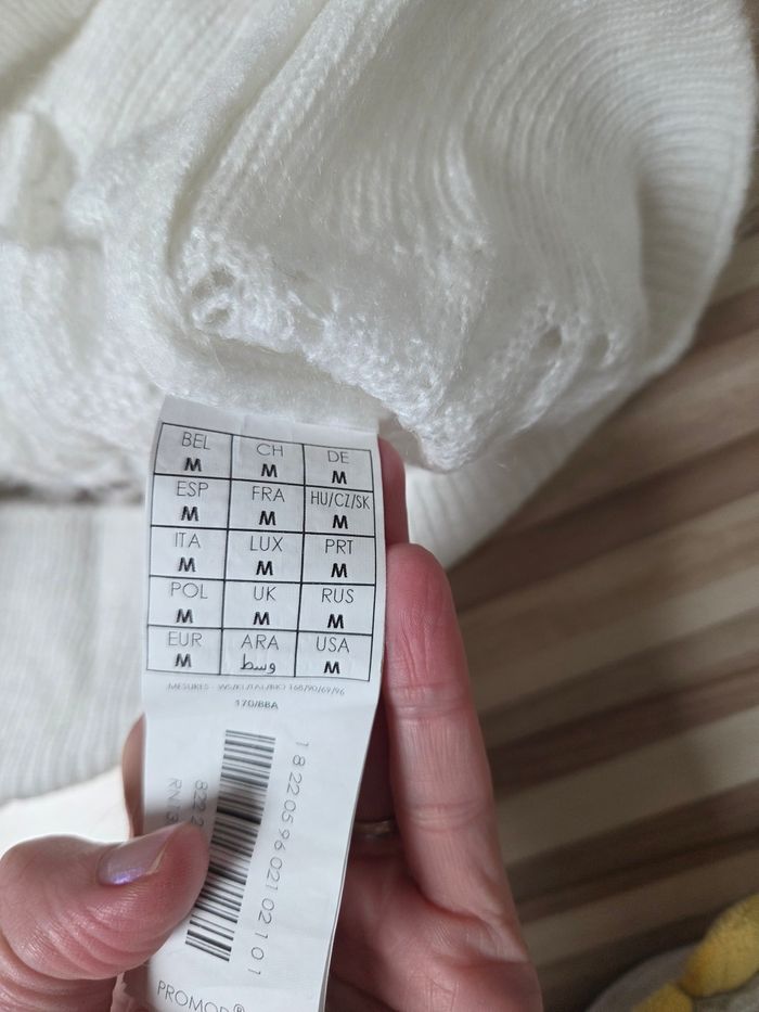 Pull fin cache coeur promod taille M - photo numéro 3