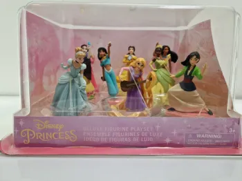 D267- Disney Princess Deluxe Figurine Playset