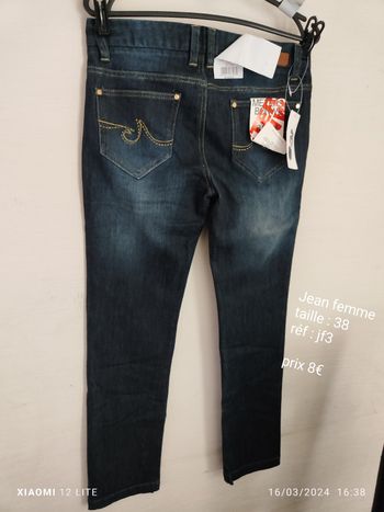 Jean femme 38 étiquetté