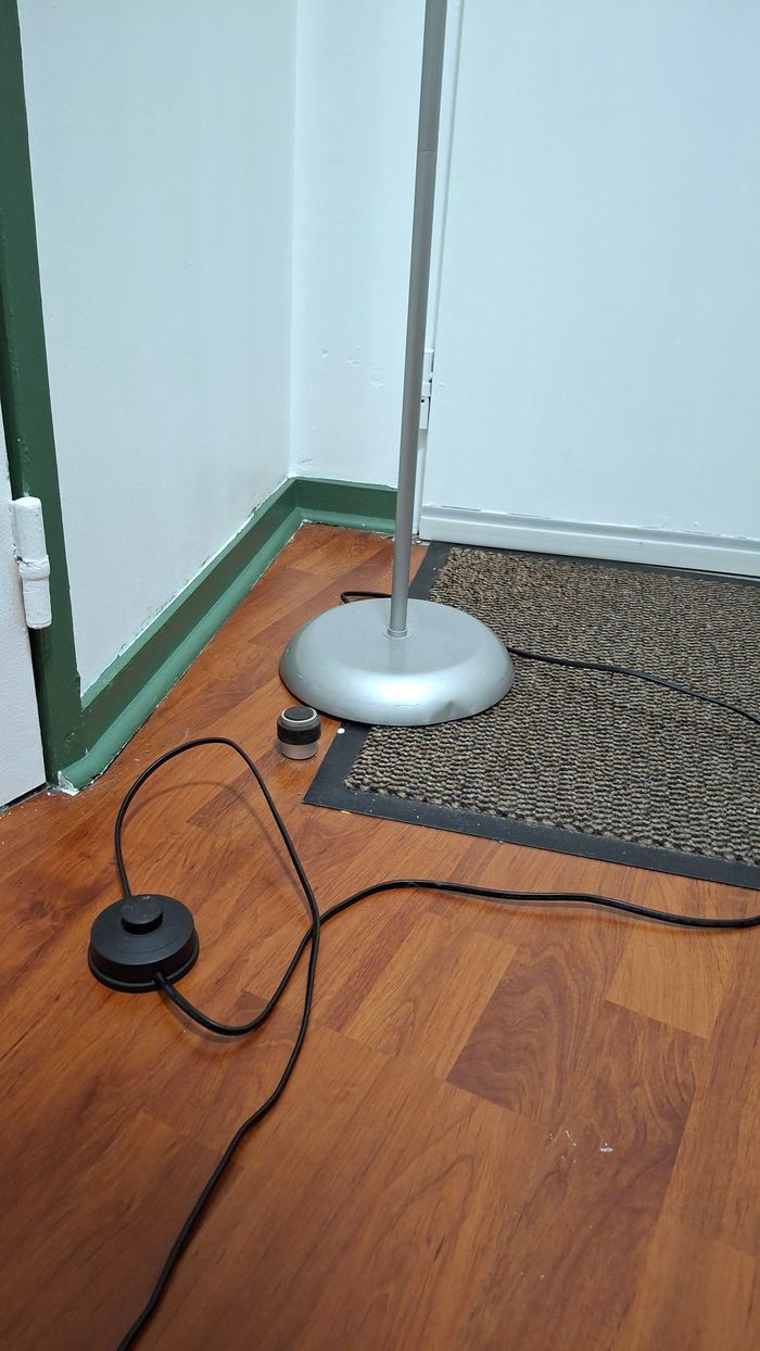 Pied de lampadaire (sans abat-jour) - photo numéro 2