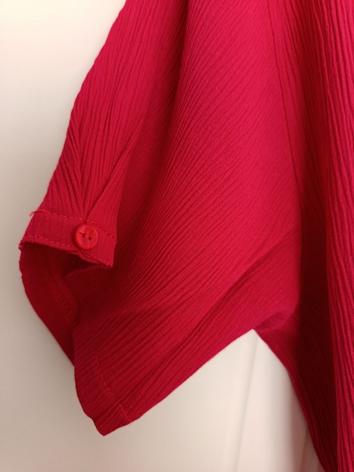Haut  fushia - photo numéro 2