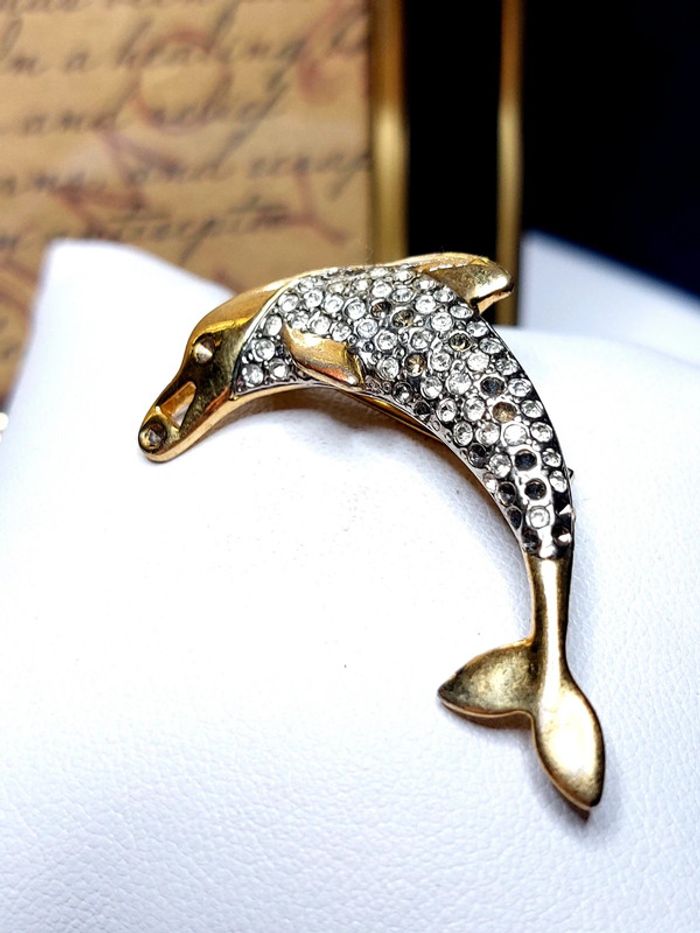 Magnifique broche dauphin vintage
