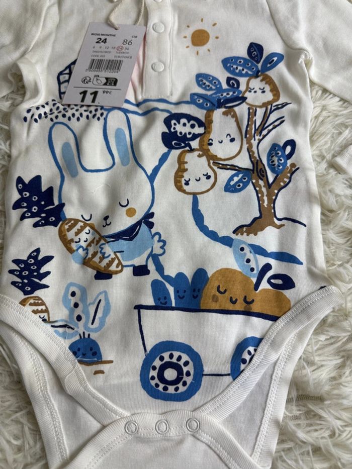 Body blanc et bleu du pareil au même taille 24 mois - photo numéro 2