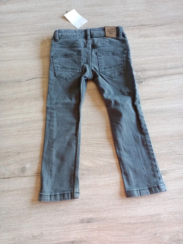 70. Jeans neuf stretch fit H&M 92 1,5-2ans 19,99€ - photo numéro 3