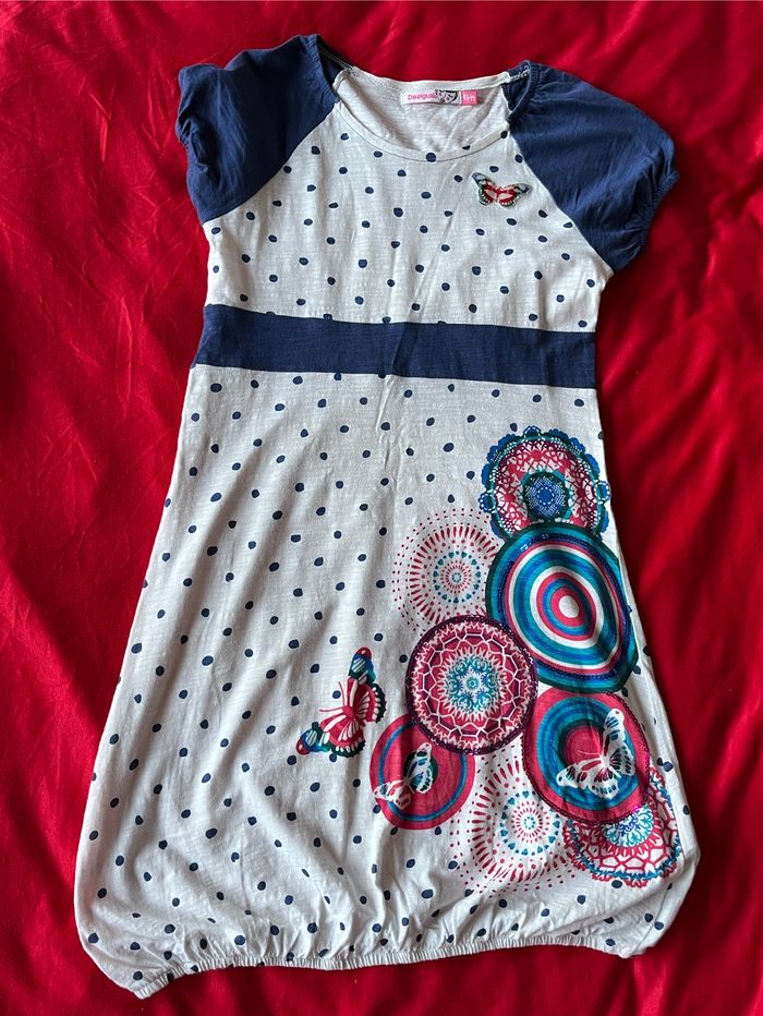 Jolie robe à pois Desigual