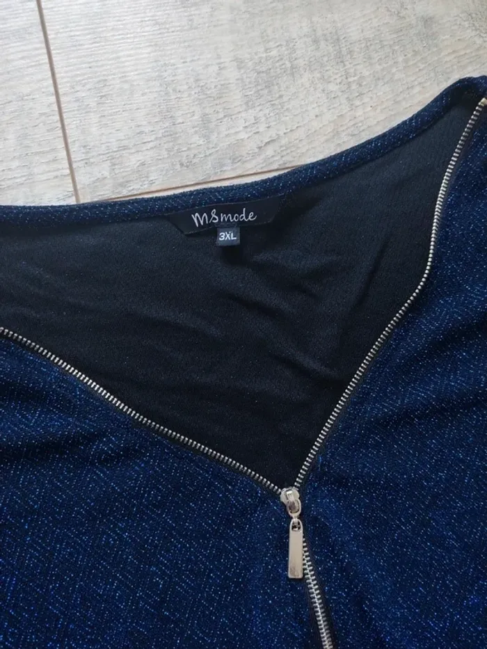 Robe mi-longue manches longues noire paillettée bleu électrique taille 54 M&S Mode - photo numéro 7