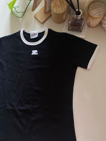 TEE shirt courreges 