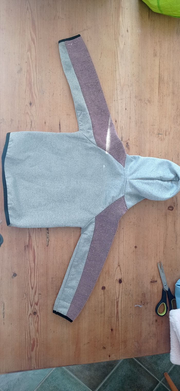 Veste Nike taille 2 ans . - photo numéro 7