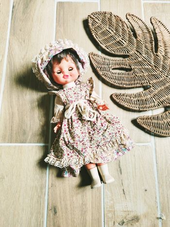 👶Poupée petite fille robe fleurie liberty made in italy années 80 marque Gadea Vintage