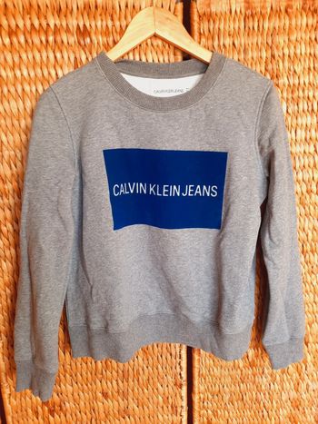 Sweat Calvin Klein M velours