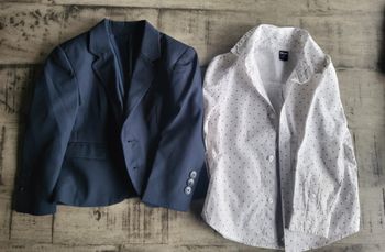 veston et chemise 3 ans