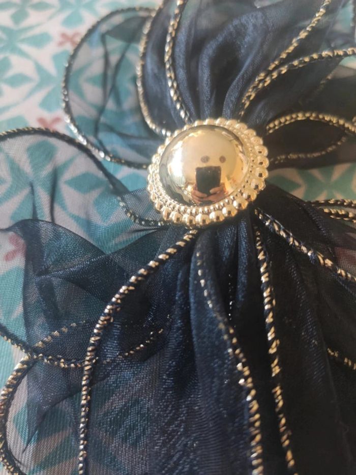 Barrette vintage noir doré - photo numéro 2