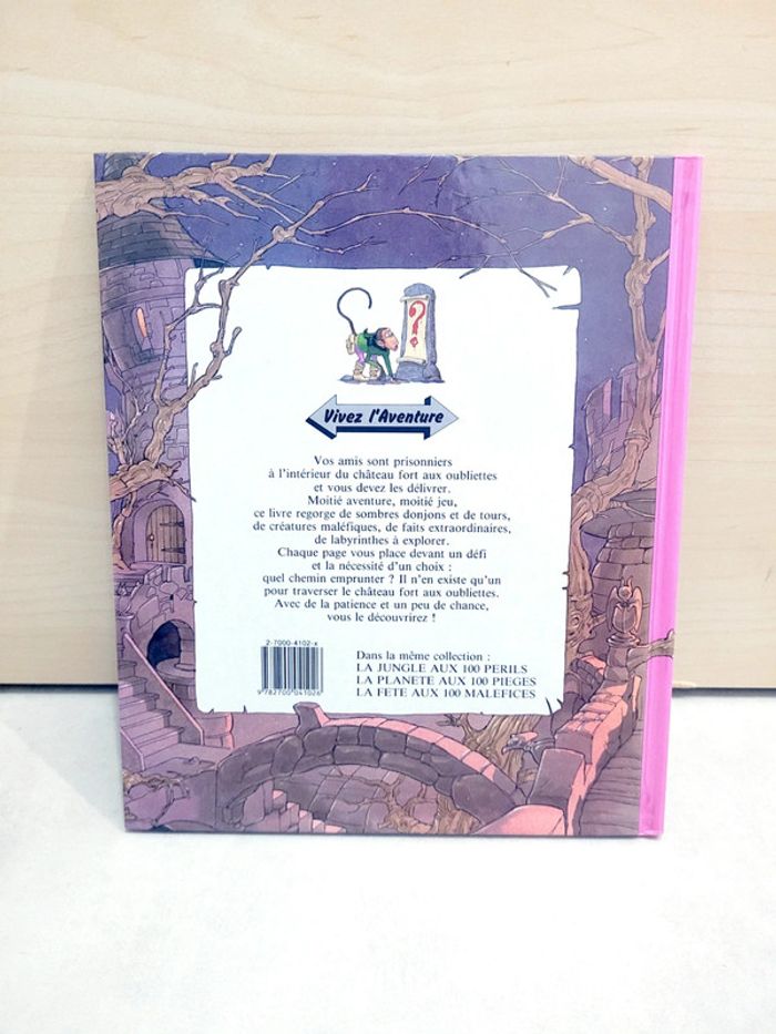 📚 Livre jeux : Grund Le château aux 100 oubliettes - photo numéro 5