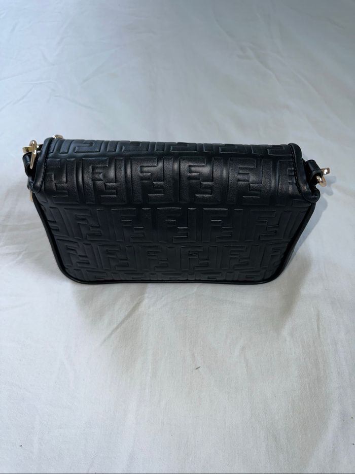 Sac à main Fendi - photo numéro 3