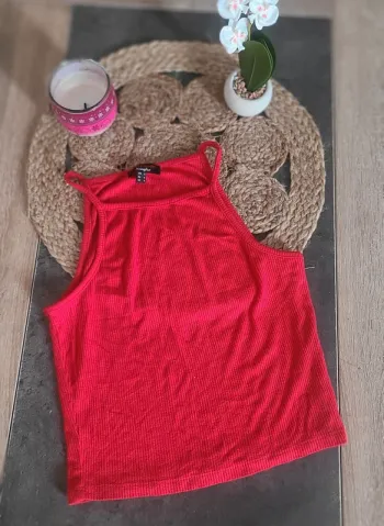 Mini debardeur rouge taille S