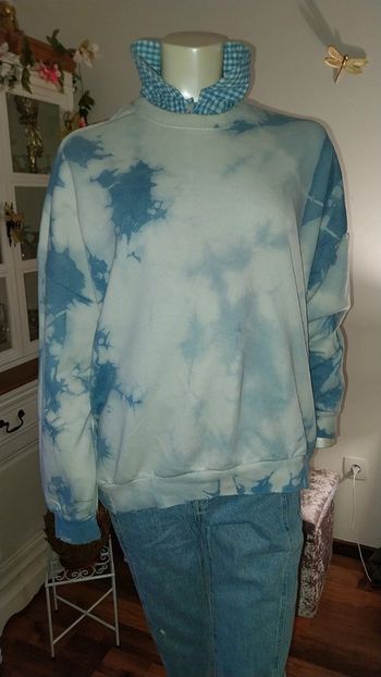 Sweat loose Col rond bleu et blanc by Bershka très bon état Taille Xs/S