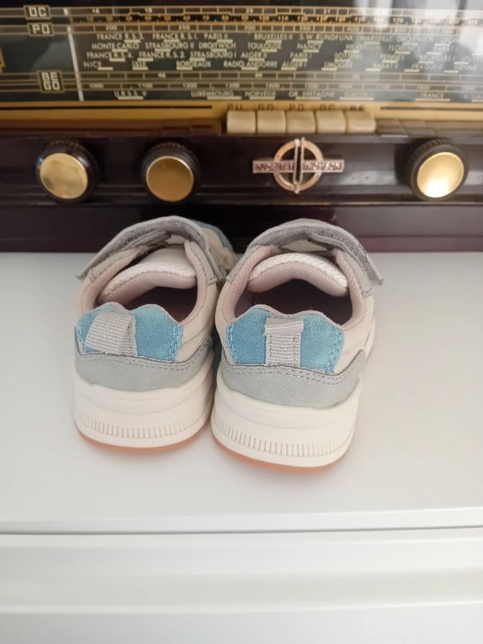 Chaussures bébé 20 - photo numéro 3