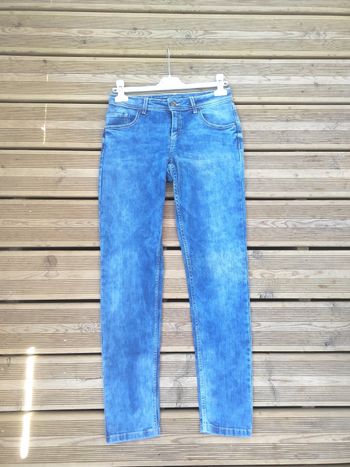 Jean Femme Coupe Droite - Taille 38/M - Très Bon État – Cécilia Fashion