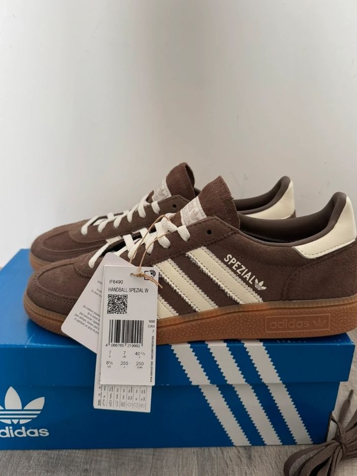 Adidas Originals Handball Spezial  Taille 38 - photo numéro 4